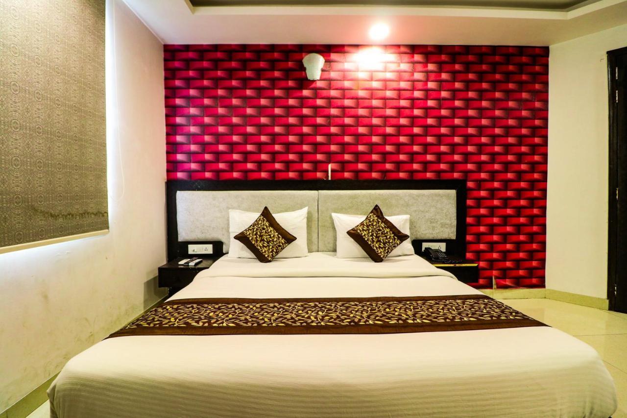 Hotel Olive Zone Near Delhi Airport 뉴델리 외부 사진