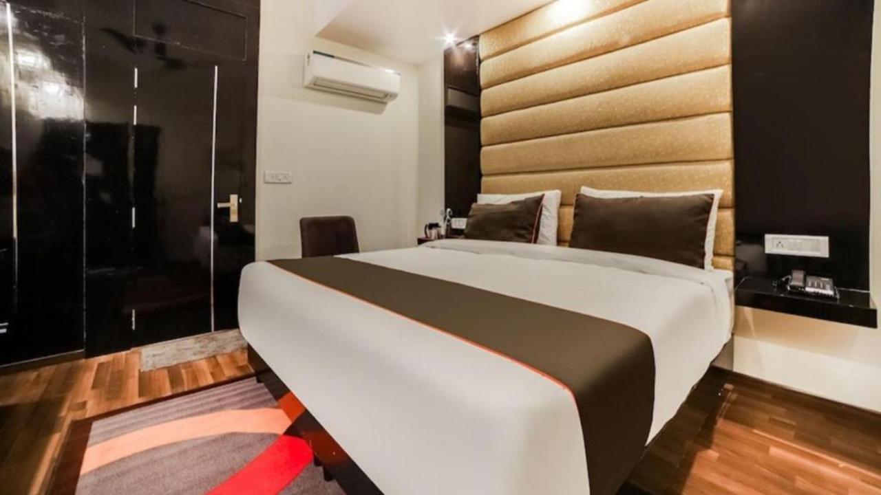 Hotel Olive Zone Near Delhi Airport 뉴델리 외부 사진